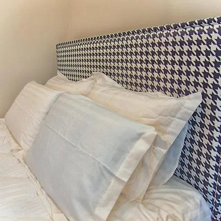 Markezinis Villa Lakones