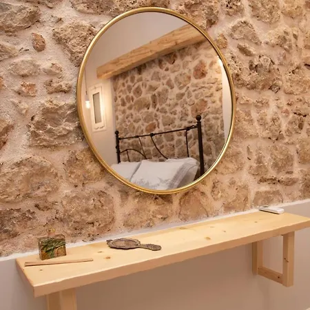 Markezinis Villa Lakones