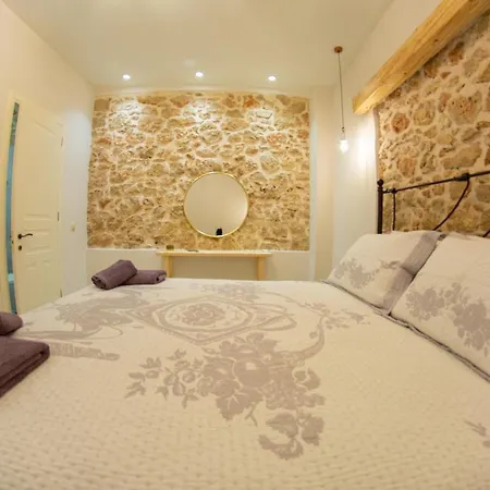 Villa Markezinis Lakones