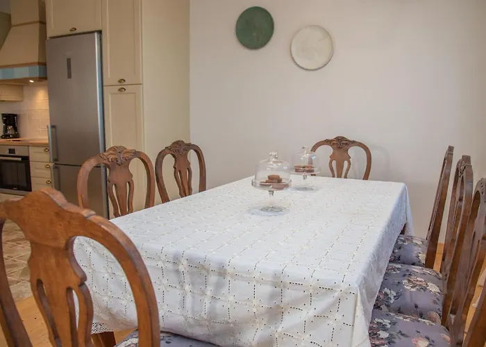 Villa Markezinis *