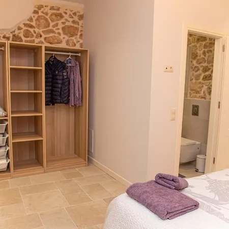 Markezinis * Lákones