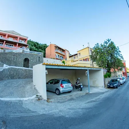 Markezinis * Lákones