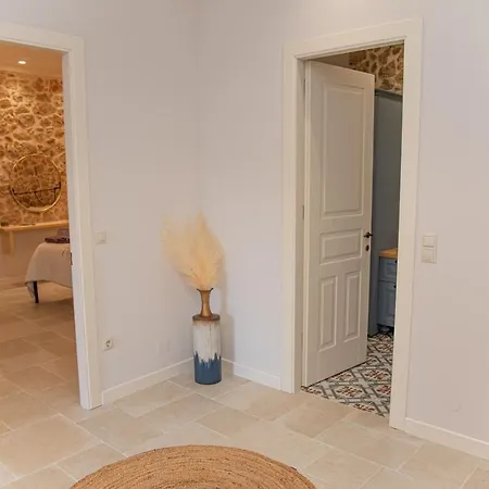 Villa Markezinis Lákones