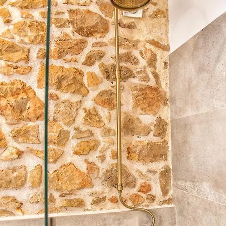 Markezinis Lákonesz