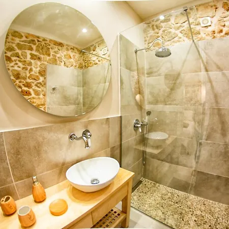 Markezinis Villa Lákonesz